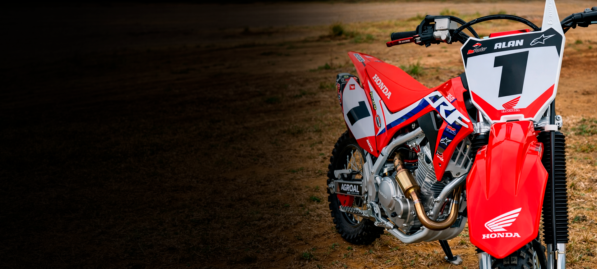 CRF 250F com kit gráfico Falmar